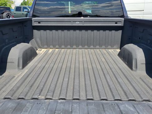 Used 2023 GMC Sierra 1500 Elevation w/ X31 Off-Road Package AWD/4WD image 33