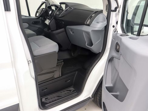Used 2018 Ford Transit 250 148 Medium Roof RWD image 15