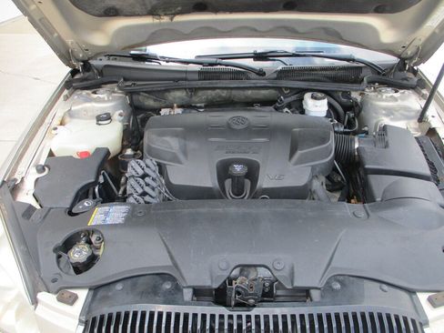 Used 2008 Buick Lucerne CXL FWD image 4