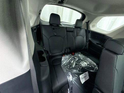 New 2026 Honda Pilot Touring image 34