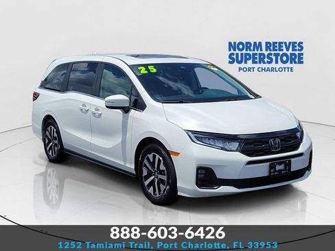 Certified 2025 Honda Odyssey EX-L image 1