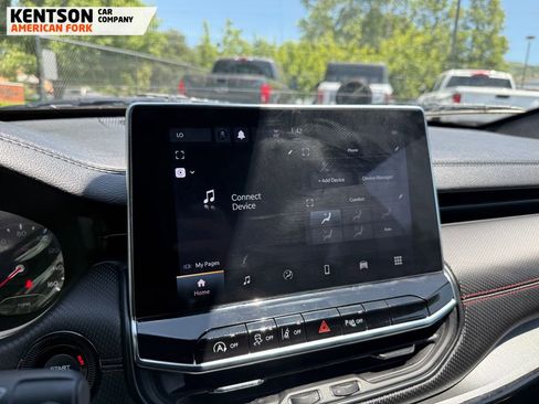 Used 2023 Jeep Compass Trailhawk image 27