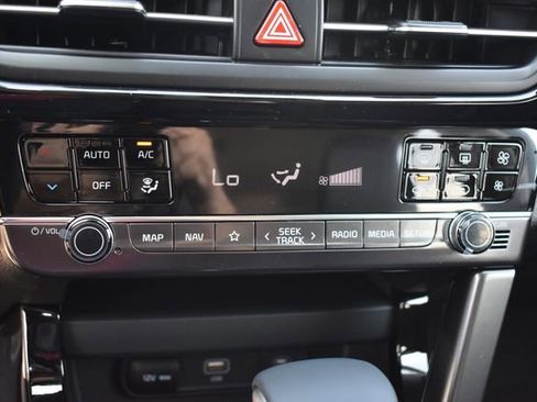 New 2026 Kia Seltos S FWD image 28