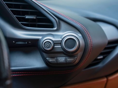 Used 2016 Ferrari 488 GTB RWD image 64
