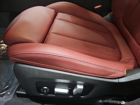 Used 2023 BMW i4 eDrive40 w/ Premium Package RWD image 30