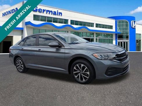Used 2022 Volkswagen Jetta S FWD image 3