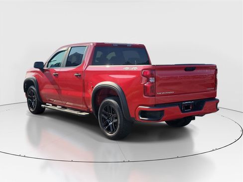 Used 2022 Chevrolet Silverado 1500 Custom AWD/4WD image 3
