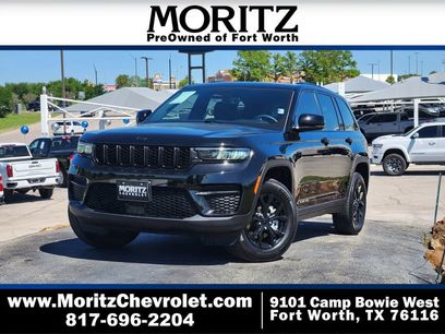 Used 2025 Jeep Grand Cherokee Altitude