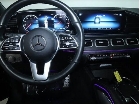 Used 2022 Mercedes-Benz GLS 450 4MATIC image 33