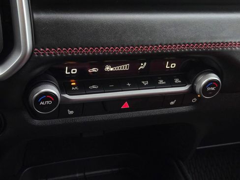 Certified 2025 MAZDA CX-50 AWD 2.5 Hybrid w/ Weather Package image 21