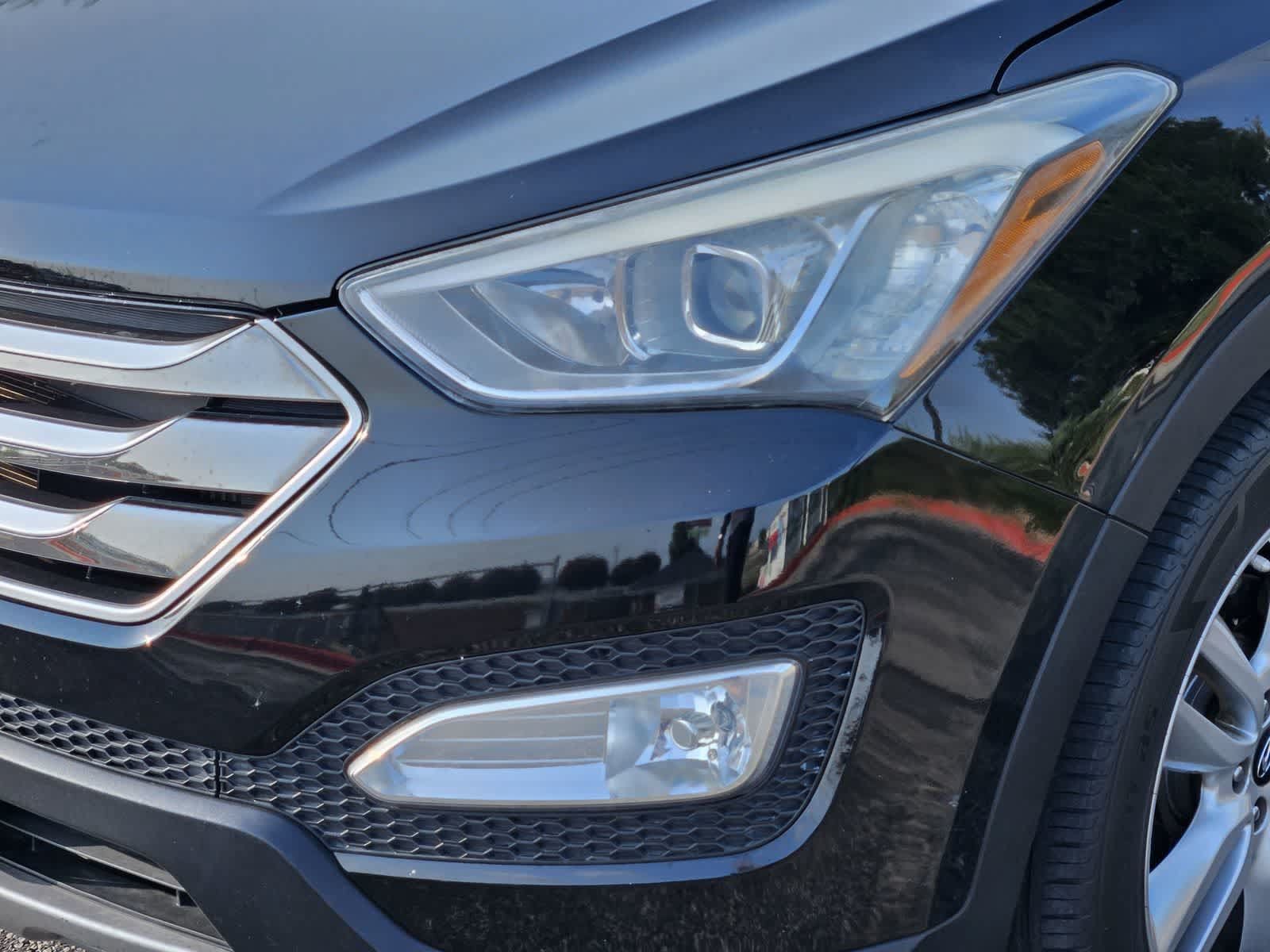 Used 2015 Hyundai Santa Fe Sport 2.0T w/ Option Group 05 AWD/4WD image 7