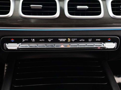 Used 2023 Mercedes-Benz GLS 450 4MATIC w/ AMG Line Exterior image 61