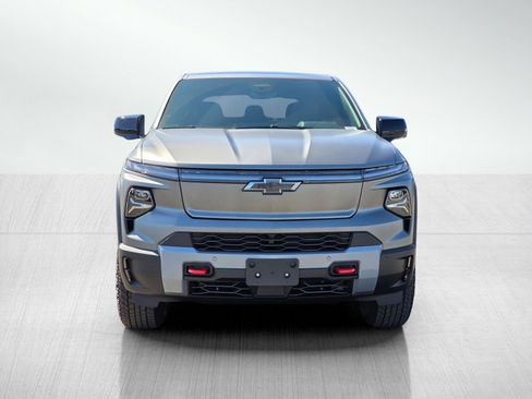 New 2026 Chevrolet Silverado EV Trail Boss image 2