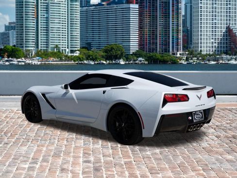 Used 2019 Chevrolet Corvette Stingray Coupe w/ 1LT image 7