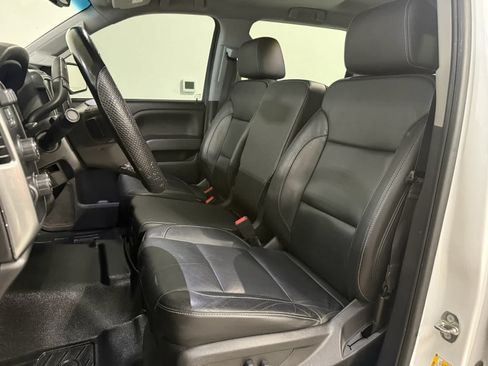 Used 2018 Chevrolet Silverado 1500 LT w/ Texas Edition AWD/4WD image 14