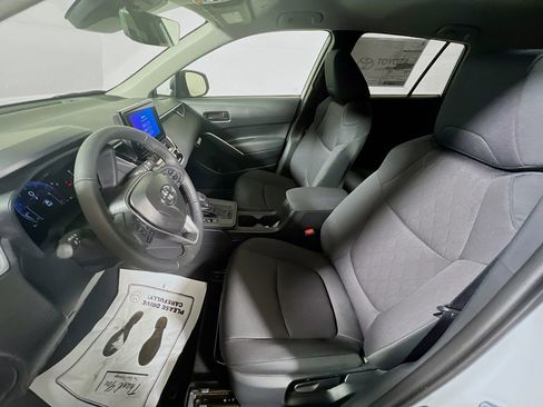 New 2026 Toyota Corolla Cross LE AWD/4WD image 18