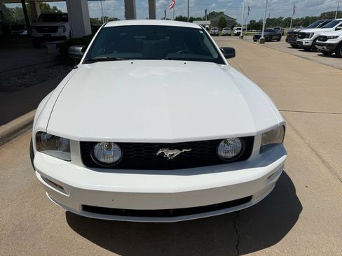 Used 2006 Ford Mustang GT Premium RWD image 8