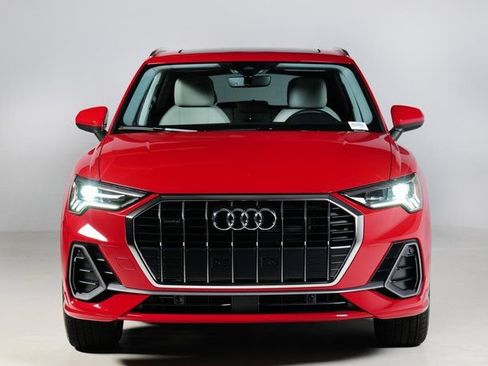 Used 2025 Audi Q3 2.0T Premium w/ Convenience Package AWD/4WD image 8