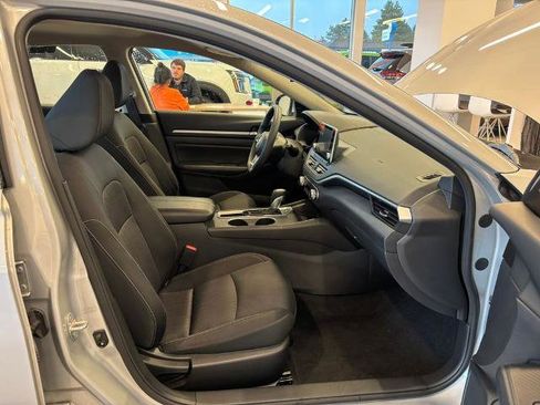 Certified 2022 Nissan Altima 2.5 SV image 24