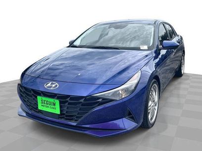 Used 2021 Hyundai Elantra SEL w/ Convenience Package