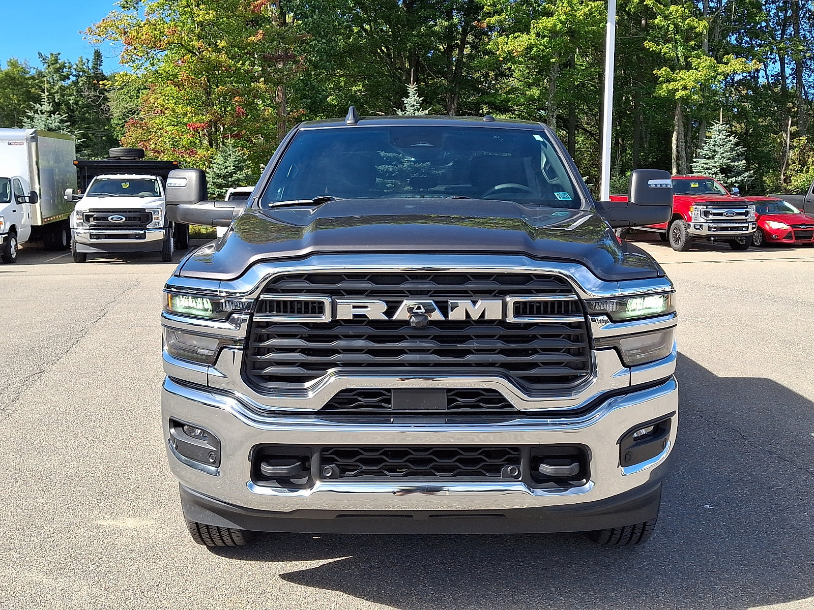 Used 2026 RAM 2500 Big Horn AWD/4WD image 2