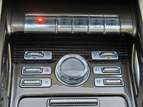 New 2026 Lincoln Nautilus Black Label w/ Jet Appearance Package image 14