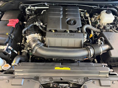New 2026 Nissan Frontier PRO-4X w/ Tow Package AWD/4WD image 15