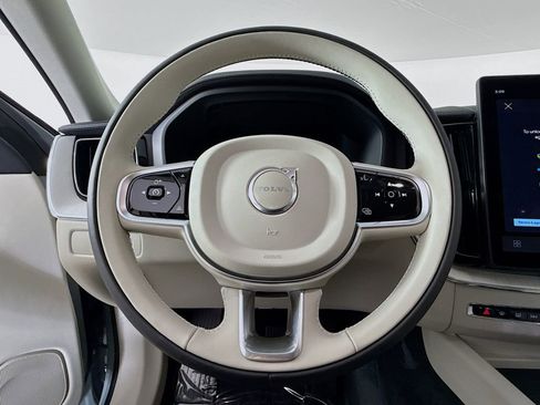 New 2026 Volvo XC60 T8 Ultra w/ Protection Package Premier image 11