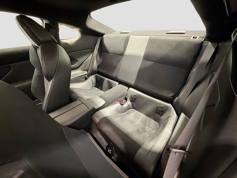 Certified 2025 Toyota GR86 Premium w/ ALL Weather Mat Package (TMS) RWD image 19