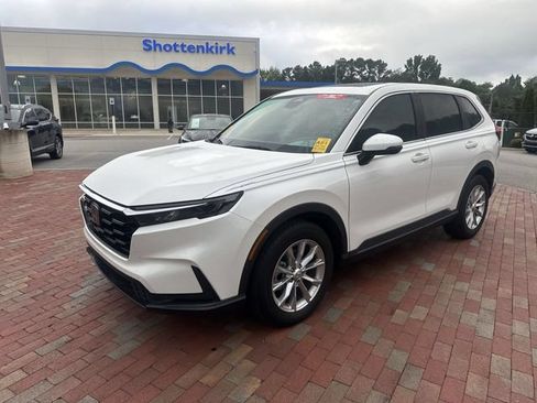 Used 2024 Honda CR-V EX image 4