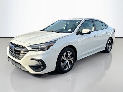 Used 2023 Subaru Legacy Premium image 7