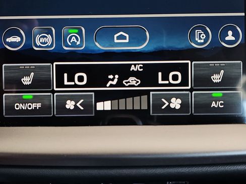 New 2025 Subaru Legacy Premium w/ Popular Package #1A AWD/4WD image 25
