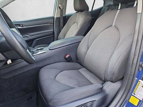 Used 2023 Toyota Camry LE FWD image 15
