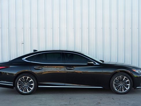 Used 2021 Lexus LS 500 w/ Cold Weather Package (CK) RWD image 56
