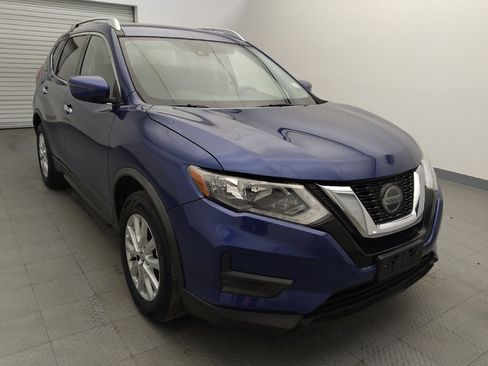 Used 2020 Nissan Rogue SV image 13
