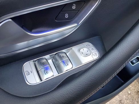 Used 2025 Mercedes-Benz GLS 450 GLS 450 image 24