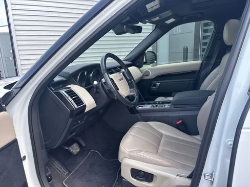 Used 2020 Land Rover Discovery SE AWD/4WD image 8