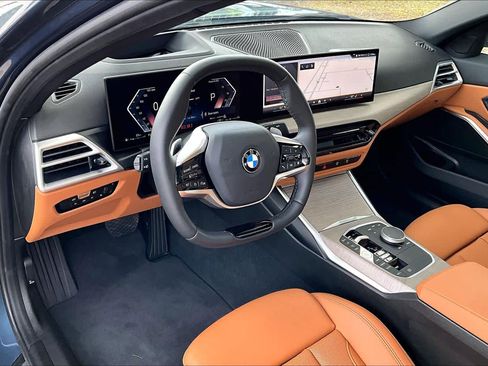 Certified 2025 BMW 330i Sedan RWD image 17