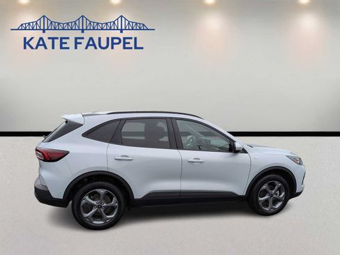 Used 2025 Ford Escape ST-Line Select w/ Tech Pack #1 AWD/4WD image 8