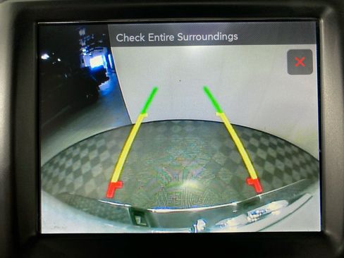 Used 2017 RAM 1500 Laramie w/ Convenience Group AWD/4WD image 32