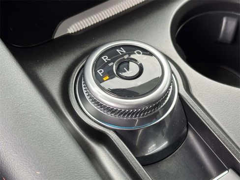 Used 2025 Ford Explorer ST-Line image 21