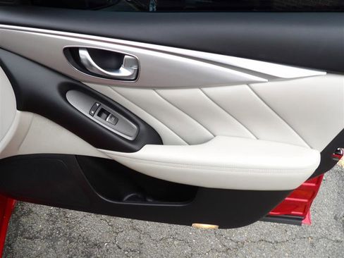 Used 2021 INFINITI Q50 Luxe w/ All Weather Package image 19