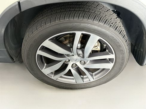Used 2017 Honda Pilot Elite image 11
