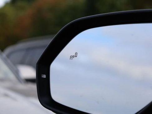 New 2026 Volkswagen Atlas SE image 23