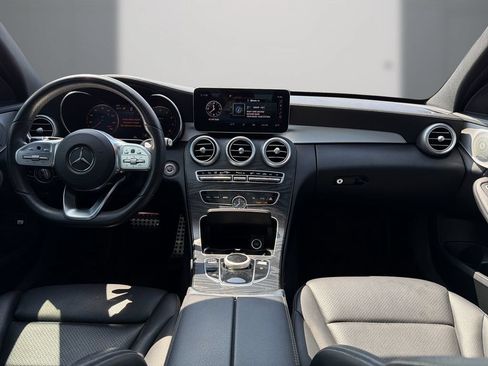 Used 2021 Mercedes-Benz C 300 Sedan image 17