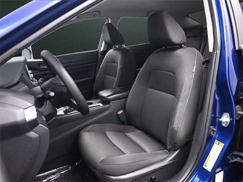 Used 2019 Nissan Altima 2.5 S image 12