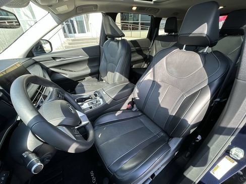 Certified 2022 INFINITI QX60 Luxe w/ Cargo Package AWD/4WD image 15