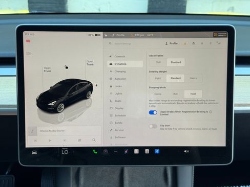 Used 2023 Tesla Model 3 Standard Range RWD image 23