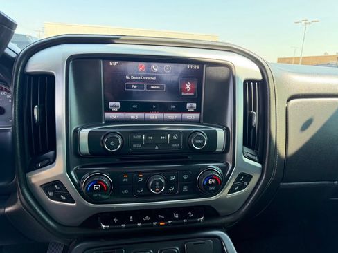 Used 2015 GMC Sierra 1500 SLT w/ SLT Crew Cab Value Package AWD/4WD image 31