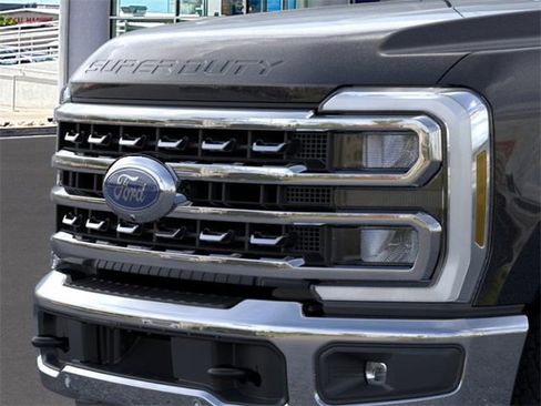 New 2025 Ford F350 Lariat w/ Lariat Ultimate Package image 17
